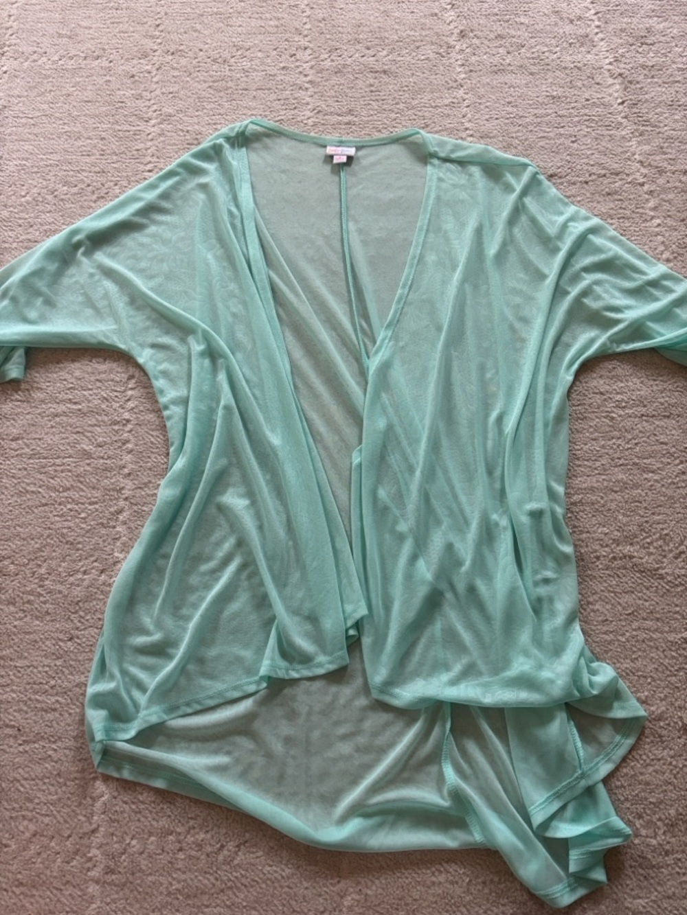 LuLaRoe Mint Green Lightweight Top